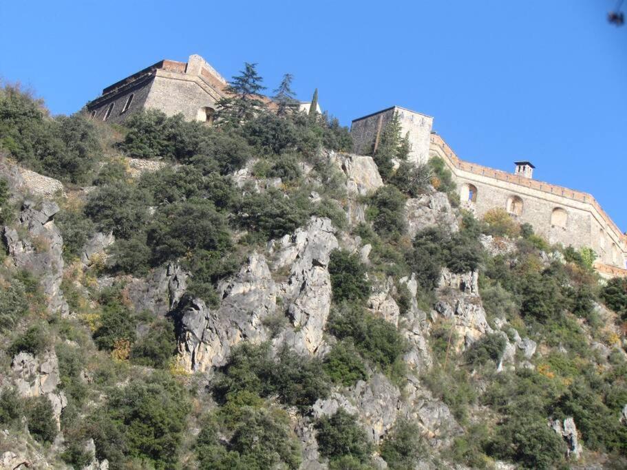 Jolie Maison Avec Jardin Villa Villefranche-de-Conflent Dış mekan fotoğraf