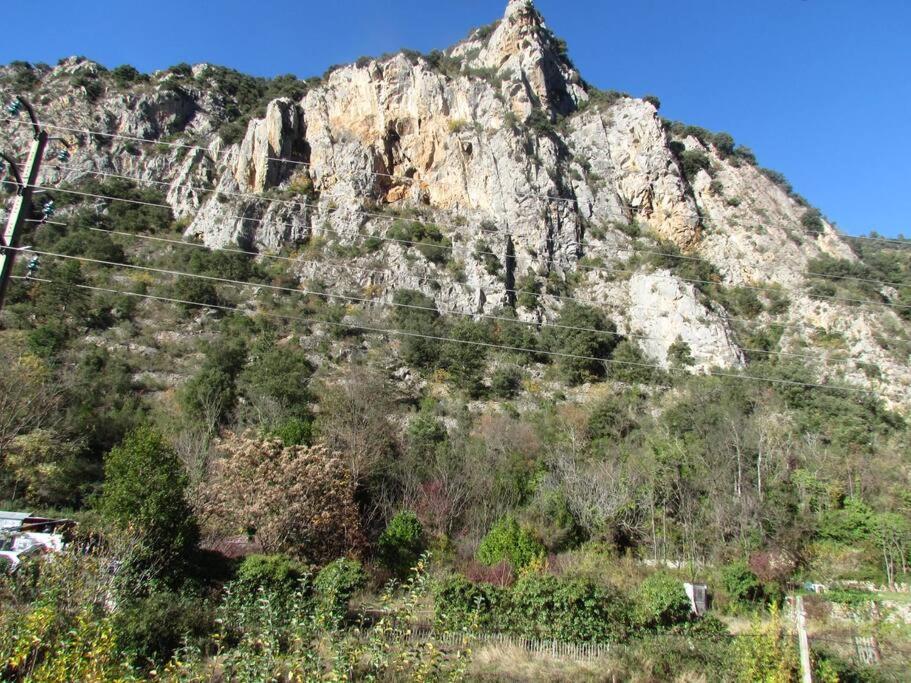 Jolie Maison Avec Jardin Villa Villefranche-de-Conflent Dış mekan fotoğraf